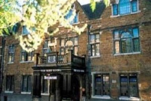 The Hind Hotel voted 2nd best hotel in Wellingborough