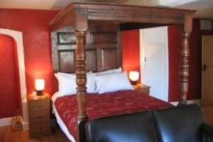 The Kings Arms Hotel Abergavenny voted 4th best hotel in Abergavenny