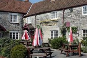 The Lion at Pennard voted  best hotel in West Pennard