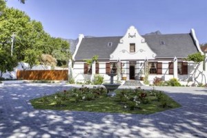 The Oak and Vine Guest House Cape Town voted 4th best hotel in Newlands