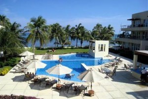 The Phoenix Resort Belize Image