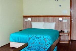 The Regent Palms Hotel voted  best hotel in Mandi