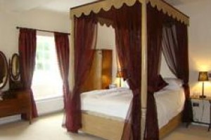 Rollestone Manor voted  best hotel in Shrewton