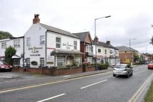 The Studio Restaurant & Lodge Image