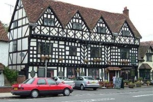 The Tudor House Hotel Warwick Image
