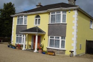 The Yellow House B&B Navan Image