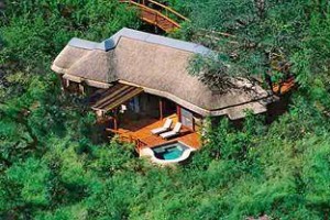 Tinga Private Game Lodge voted 2nd best hotel in Skukuza