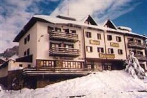 Tirol Hotel Sallent De Gallego Image
