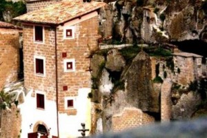 Torre Avellana voted  best hotel in Vignanello