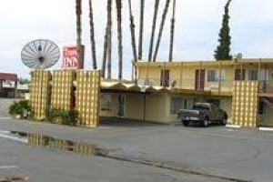 Travel Inn Delano Image