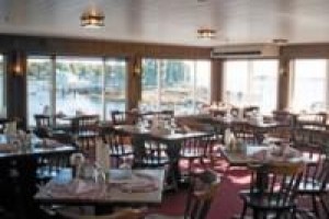 Tugboat Inn voted 5th best hotel in Boothbay Harbor