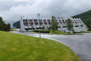 Ulsteinvik Vandrerhjem og Sommerhotell Image