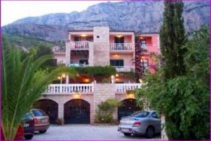 Villa Bougenvilia voted 9th best hotel in Tucepi