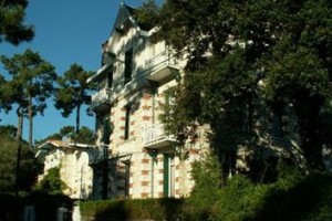 Villa Frivole Chambres D'Hotes (B&B) voted 7th best hotel in Saint-Palais-sur-Mer