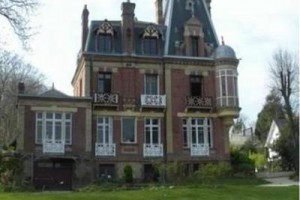 Villa Nadal voted 4th best hotel in Villers-sur-Mer