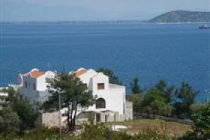 Villa Victoria Apartments voted 7th best hotel in Skala Rachoniou