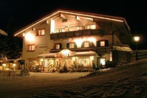 Hotel Waldruhe voted  best hotel in Kartitsch