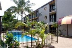 Waters Edge The Strand voted 10th best hotel in Townsville