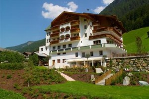 Weisses Lamm Alpenhof voted 8th best hotel in See