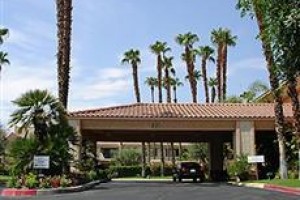 Desert Oasis Resort voted 2nd best hotel in Cathedral City