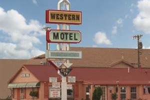 Western Motel Deming voted 7th best hotel in Deming